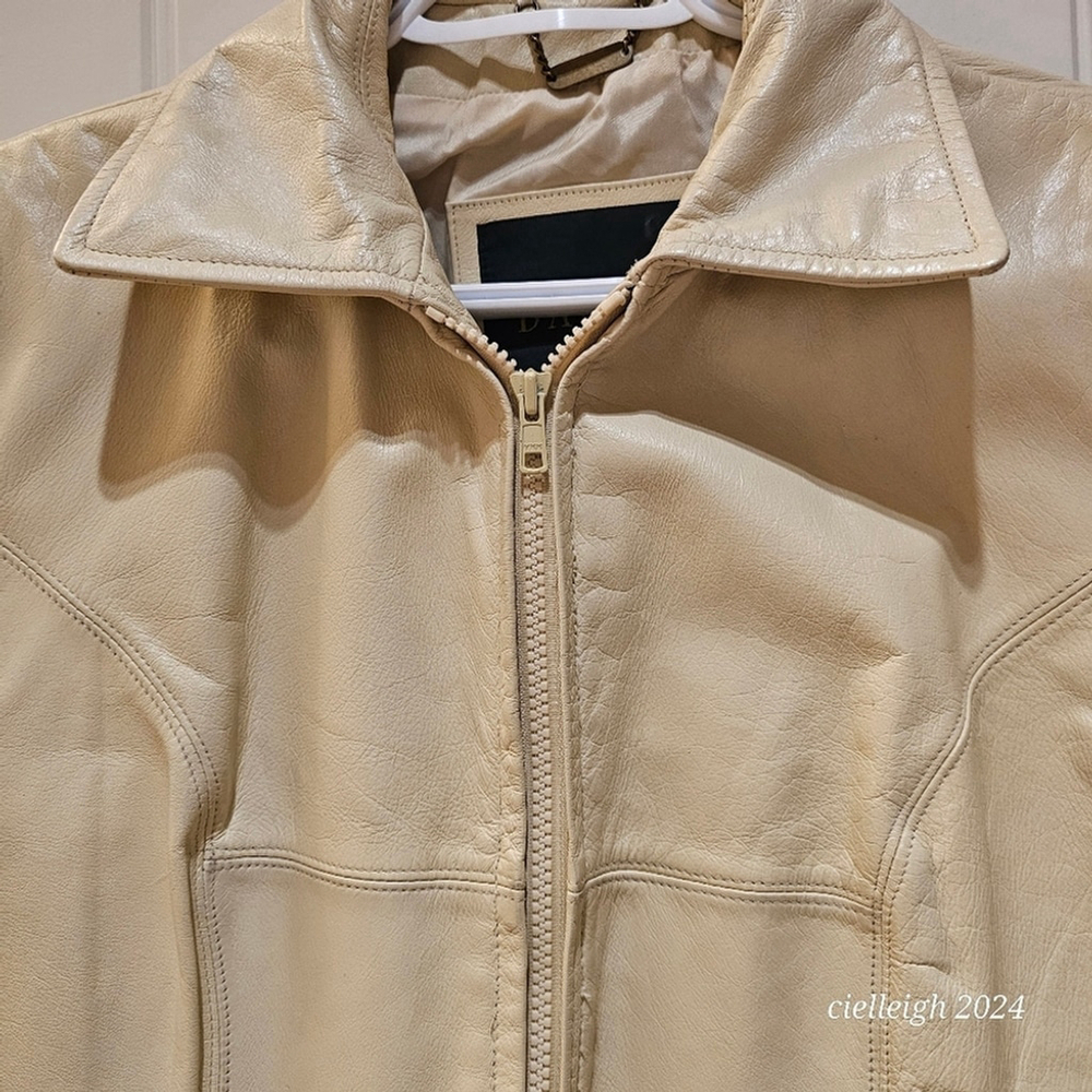Danier Leather jacket - Picture 2 of 7